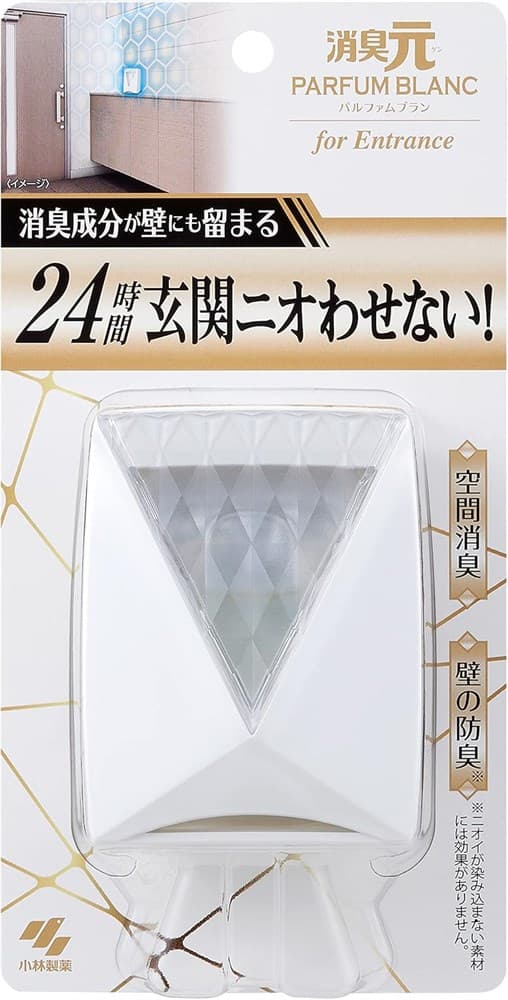 Kobayashi Жидкий дезодорант "Oheyano Shoshugen Parfum Blanc" для прихожей (элегантный аромат цветочного букета) 6 мл / 30